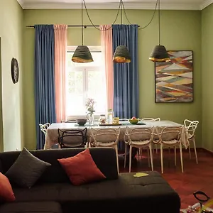 Hostel Eco Ljmonade, Віавіа
